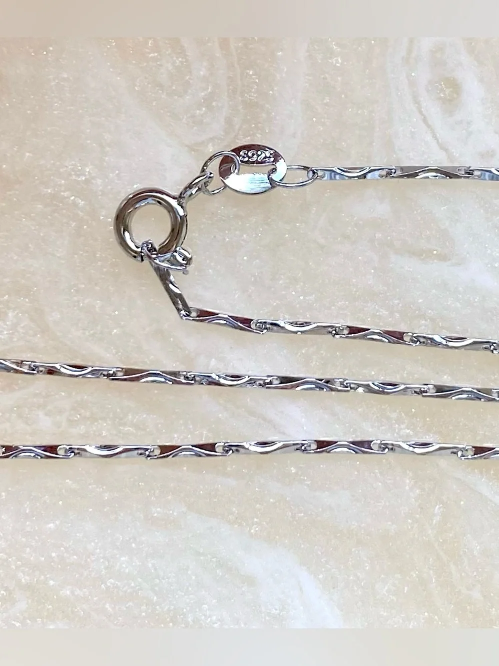 Silver Twisted Chain Necklace